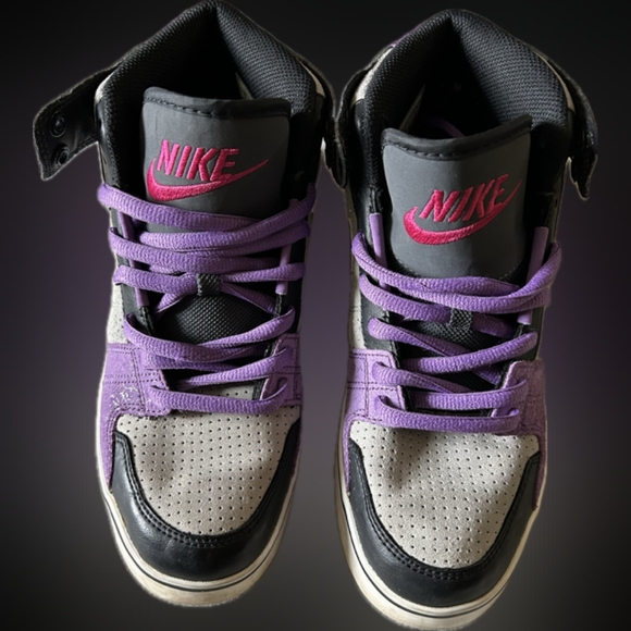 Nike Dunk High SB sneakers - Picture 2 of 3